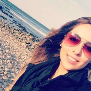 Meet your Posher, Christine